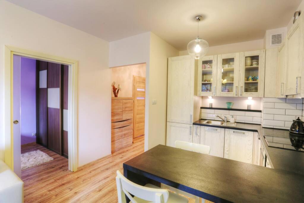 Ekskluzywny Apartament W Centrum Z Balkonem I Parkingiem Krakau Exterior foto