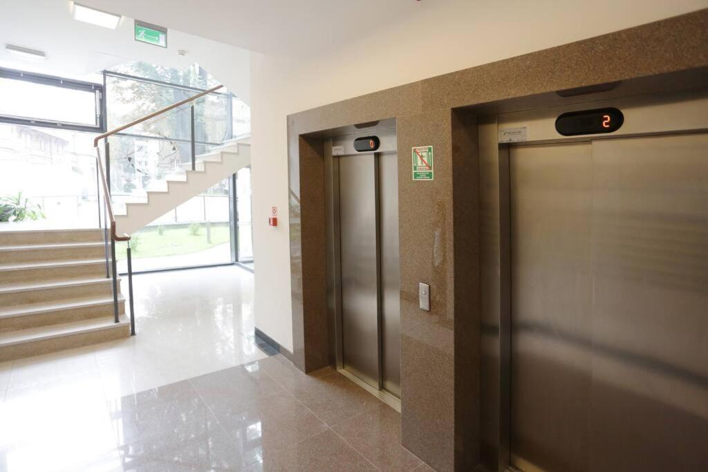 Ekskluzywny Apartament W Centrum Z Balkonem I Parkingiem Krakau Exterior foto